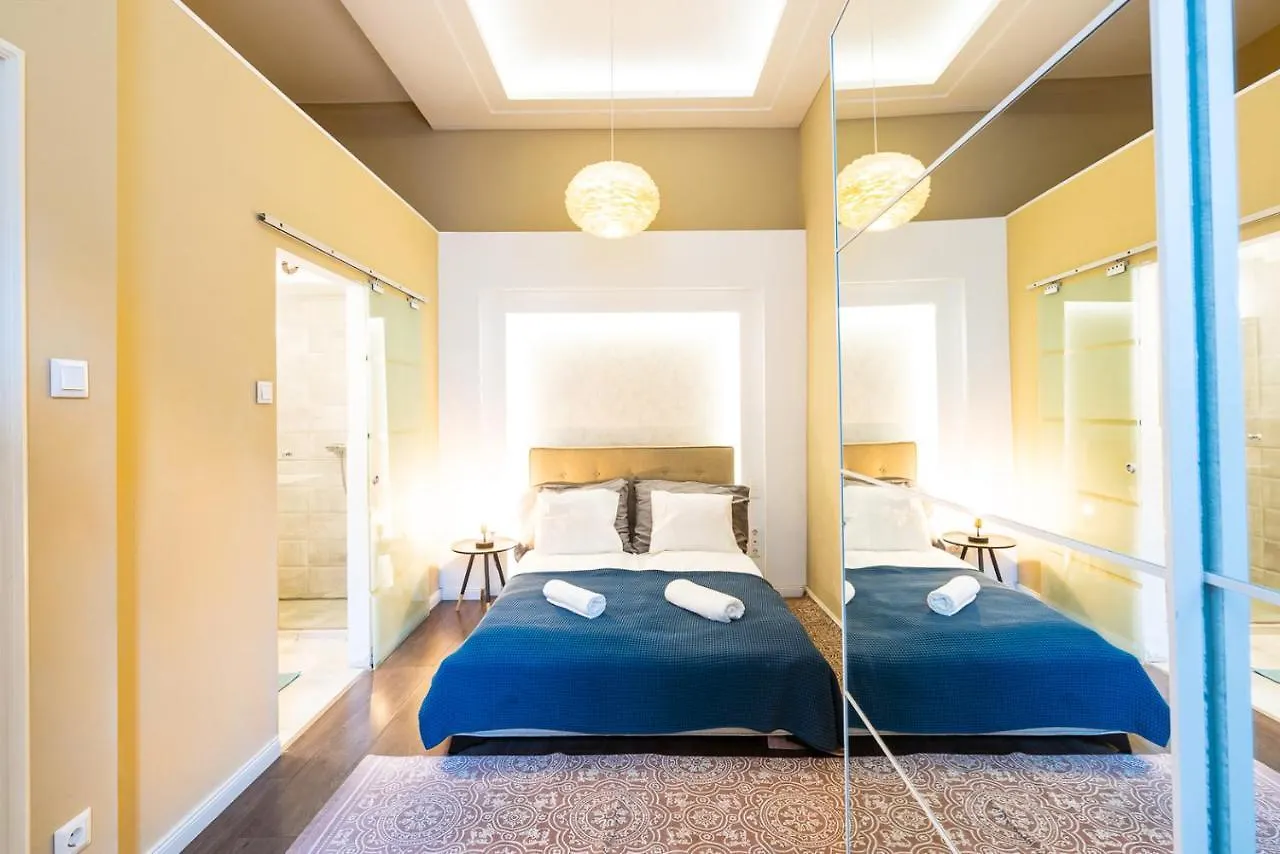 Spacious Luxury Apartment At The Heart Of Budapest Hungary